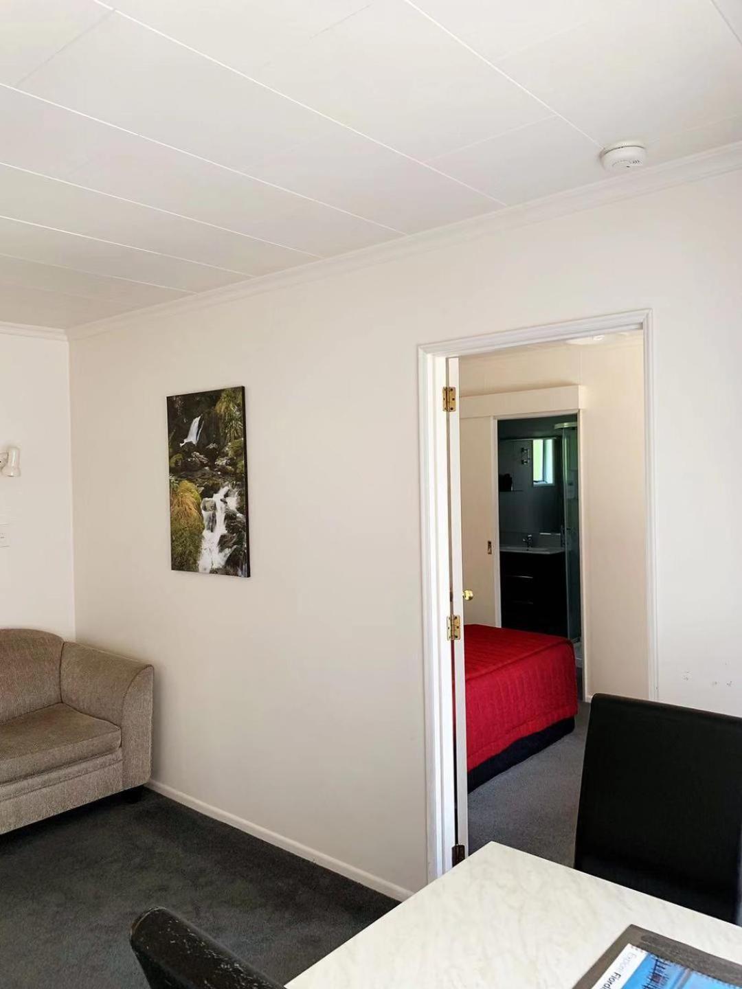Amber Court Motel Te Anau Kültér fotó