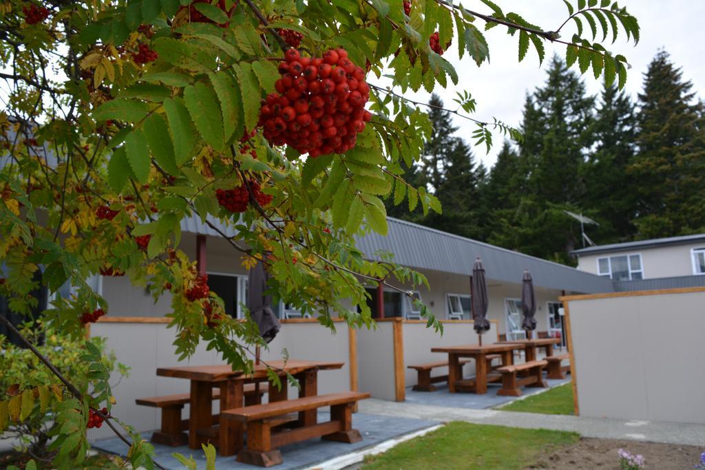 Amber Court Motel Te Anau Kültér fotó